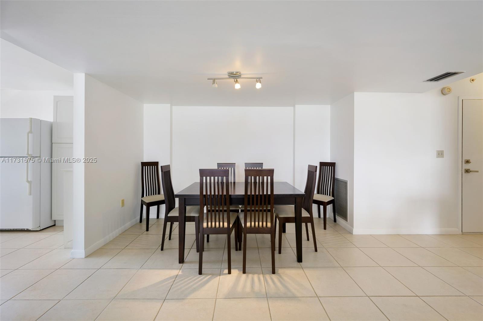 image Admirals Port Condo West17