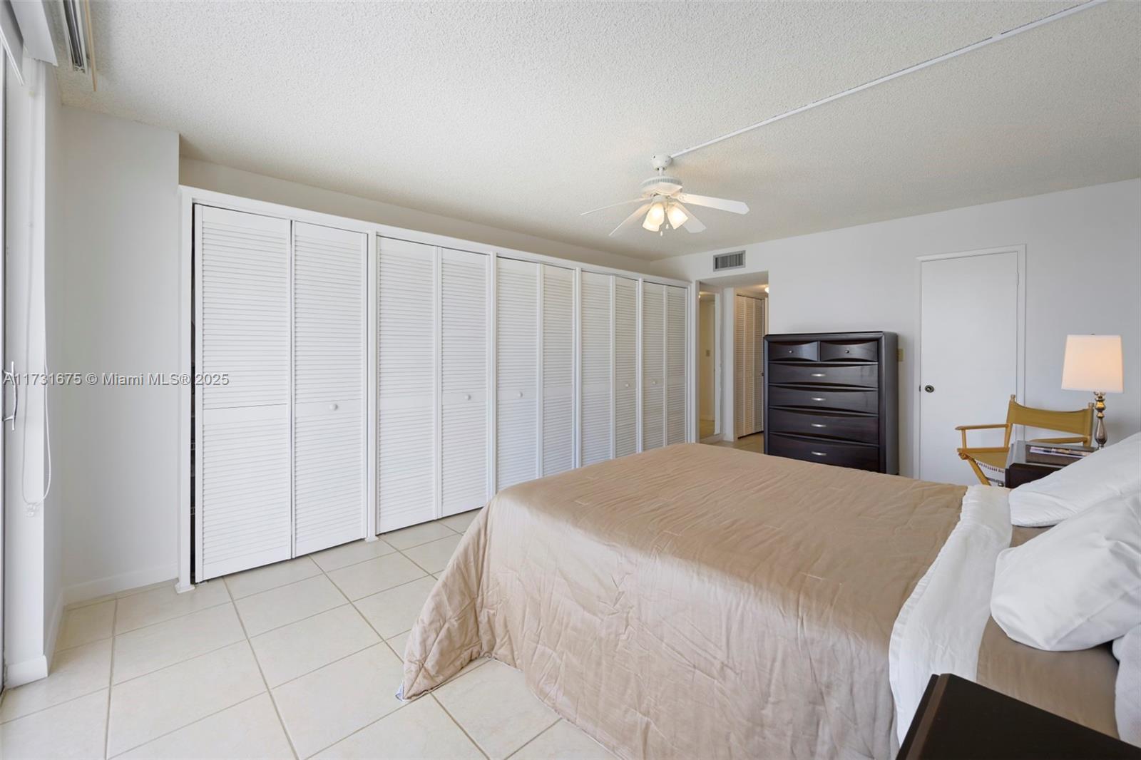 image Admirals Port Condo West2