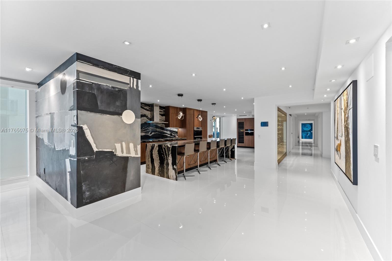 5801 Collins Ave #600 Miami Beach, FL 33140