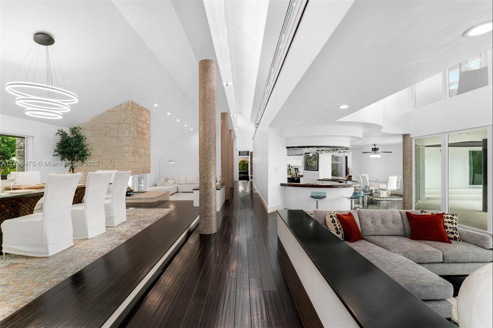 8820 SW 104th St Miami, FL 33176