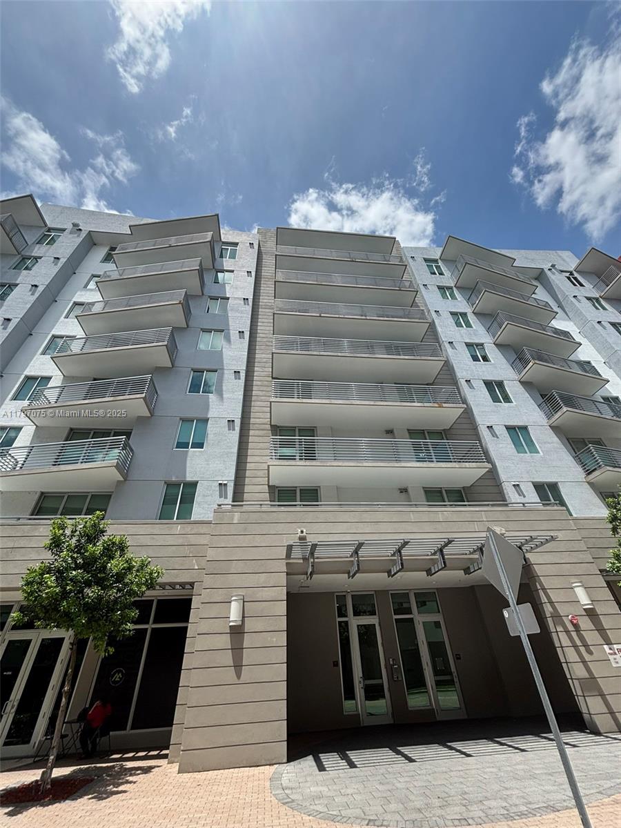 7661 NW 107th Ave #708-1 Doral, FL 33178