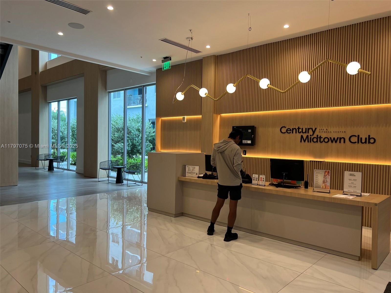 7661 NW 107th Ave #708-1 Doral, FL 33178