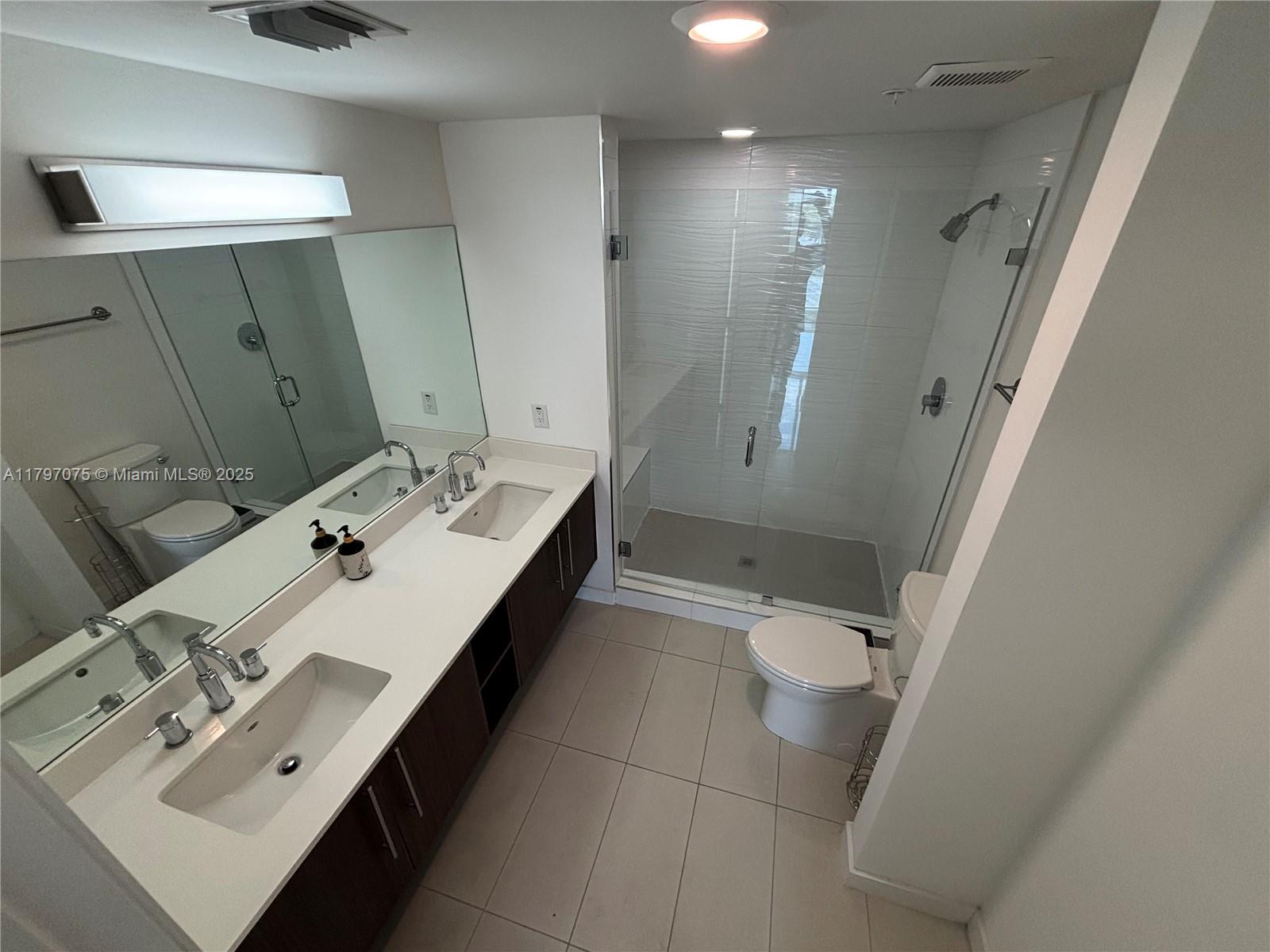 7661 NW 107th Ave #708-1 Doral, FL 33178