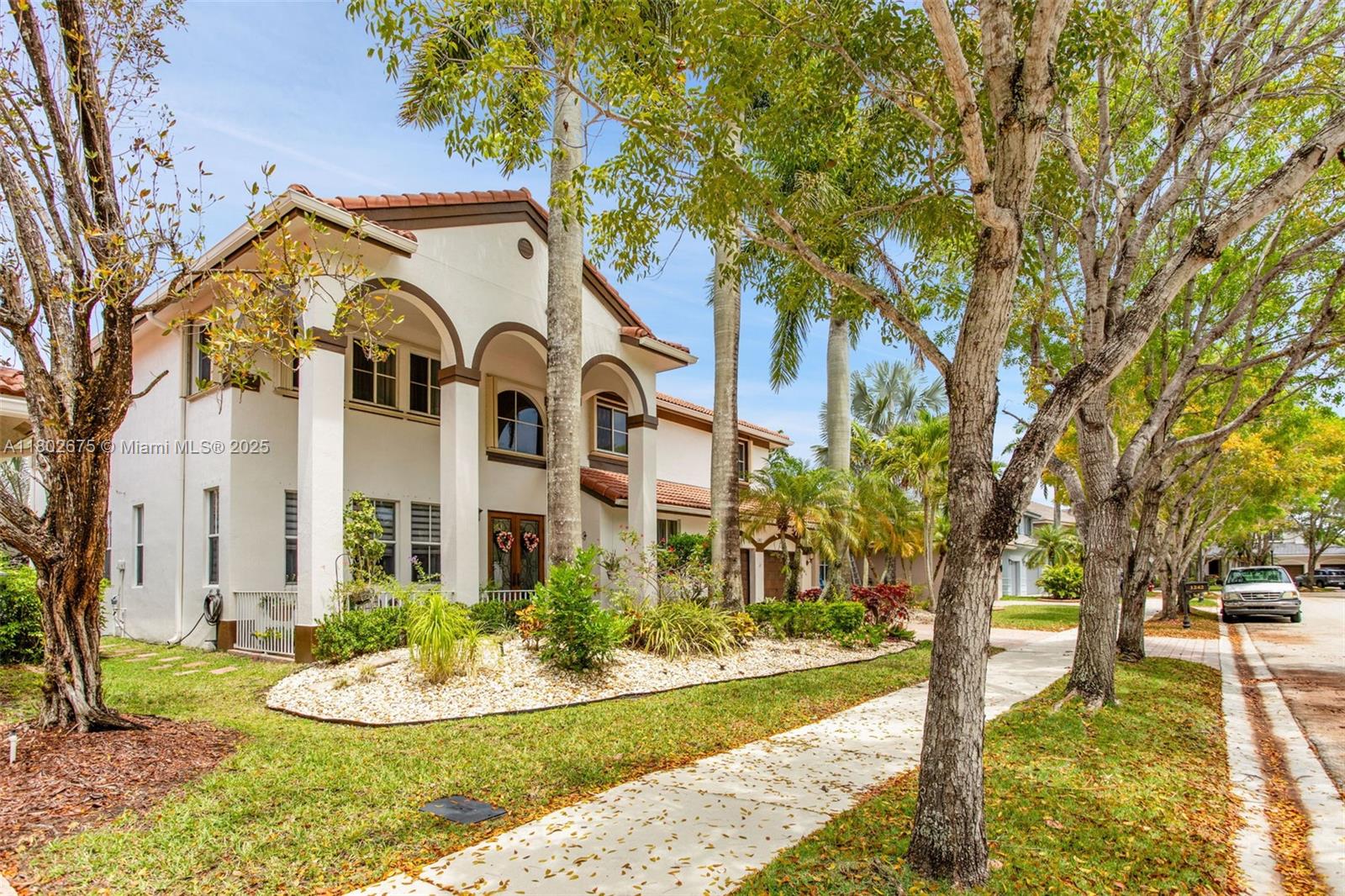 ,Weston, FL 33327