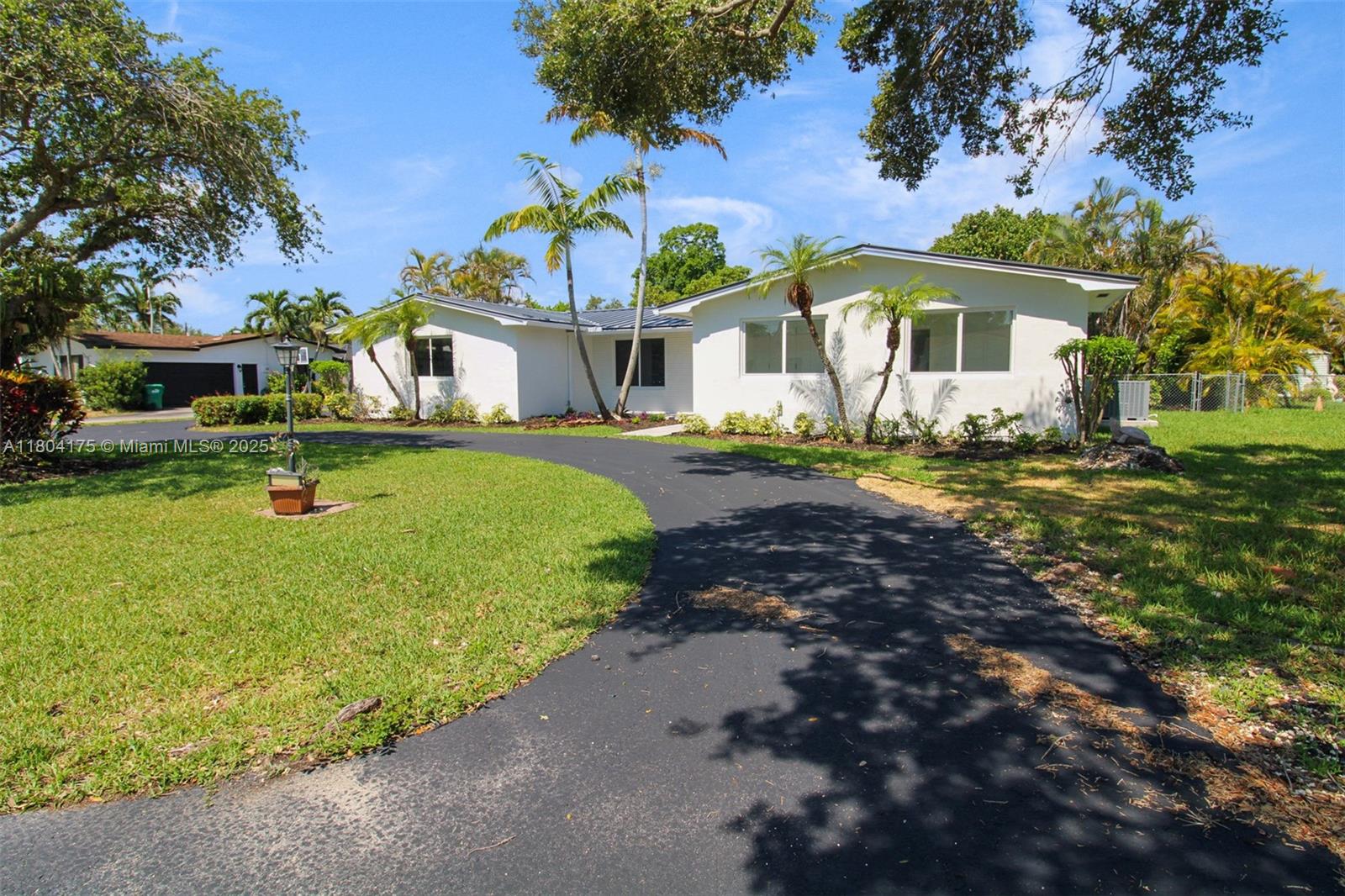 17640 SW 84th Ct,Palmetto Bay, FL 33157