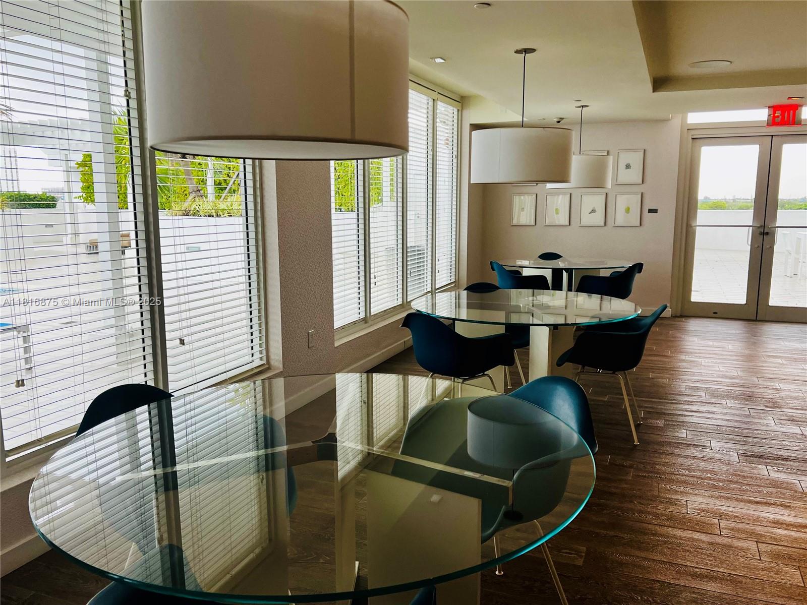 image Baltus House28