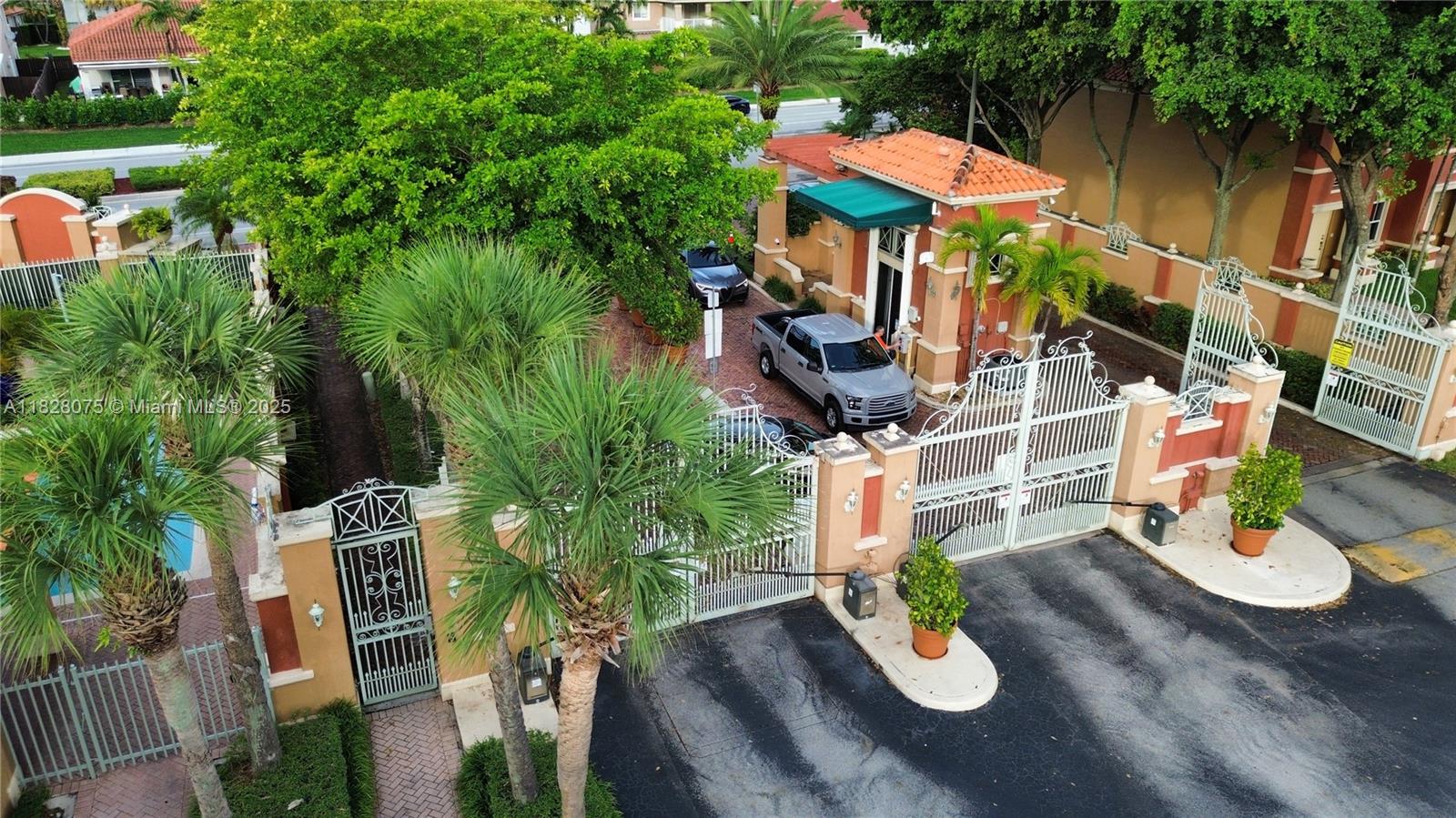 11539 NW 60th Ter #303,Doral, FL 33178