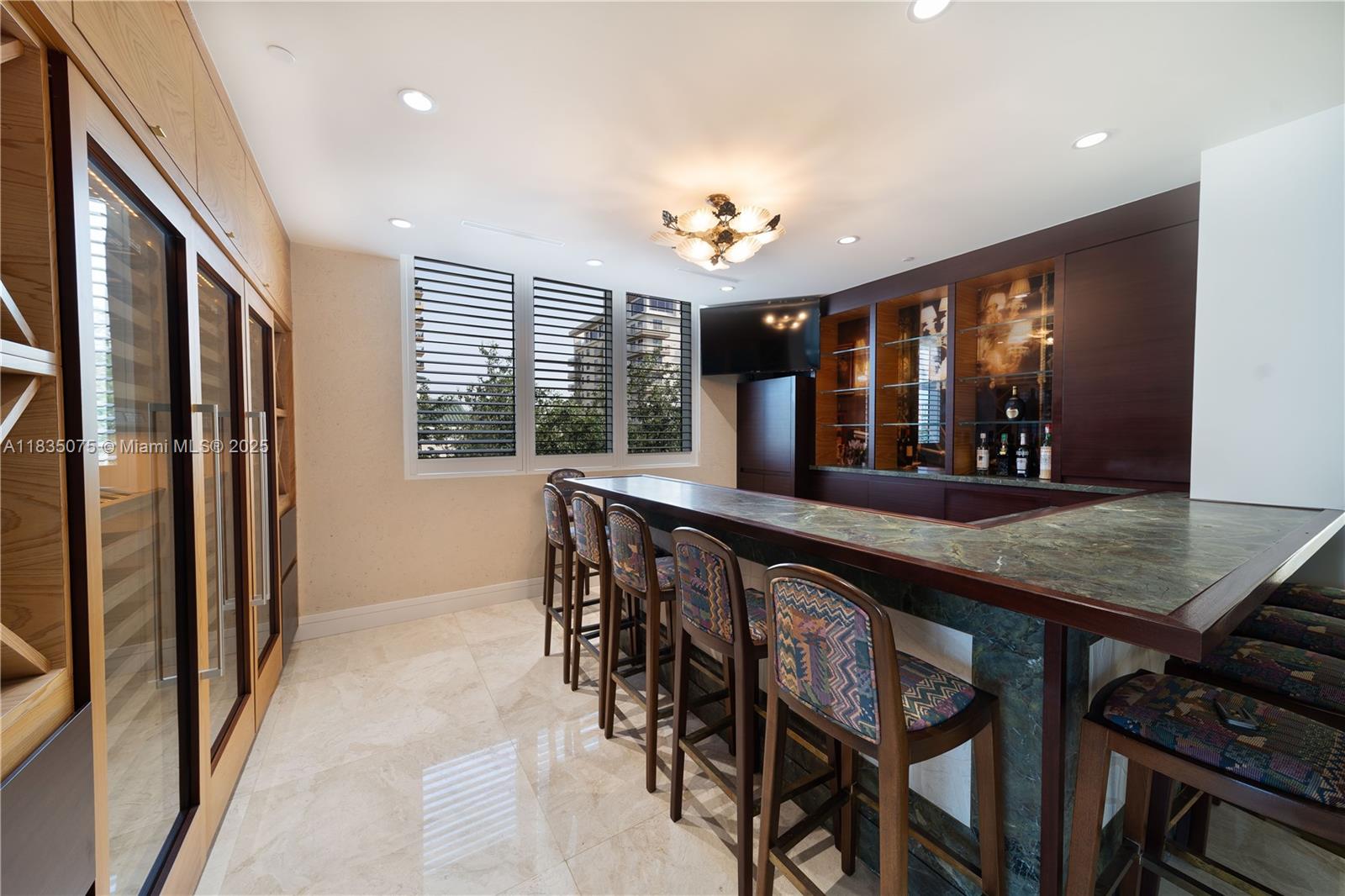 1110 Seminole Dr #502 Fort Lauderdale, FL 33304