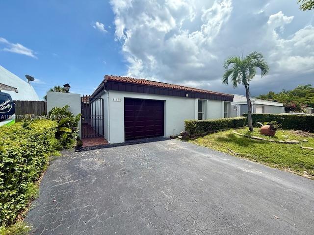 11570 SW 83rd Ter