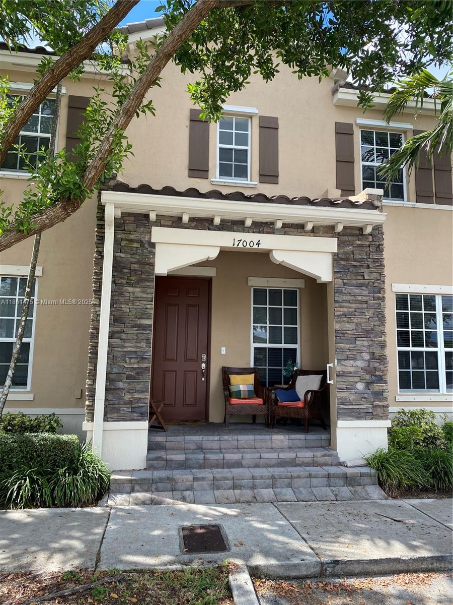 17004 SW 95th Ter
