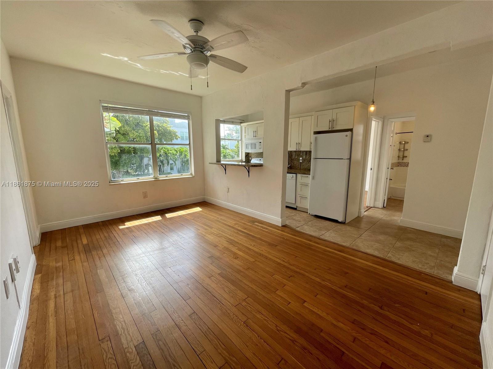1030 Jefferson Ave #6