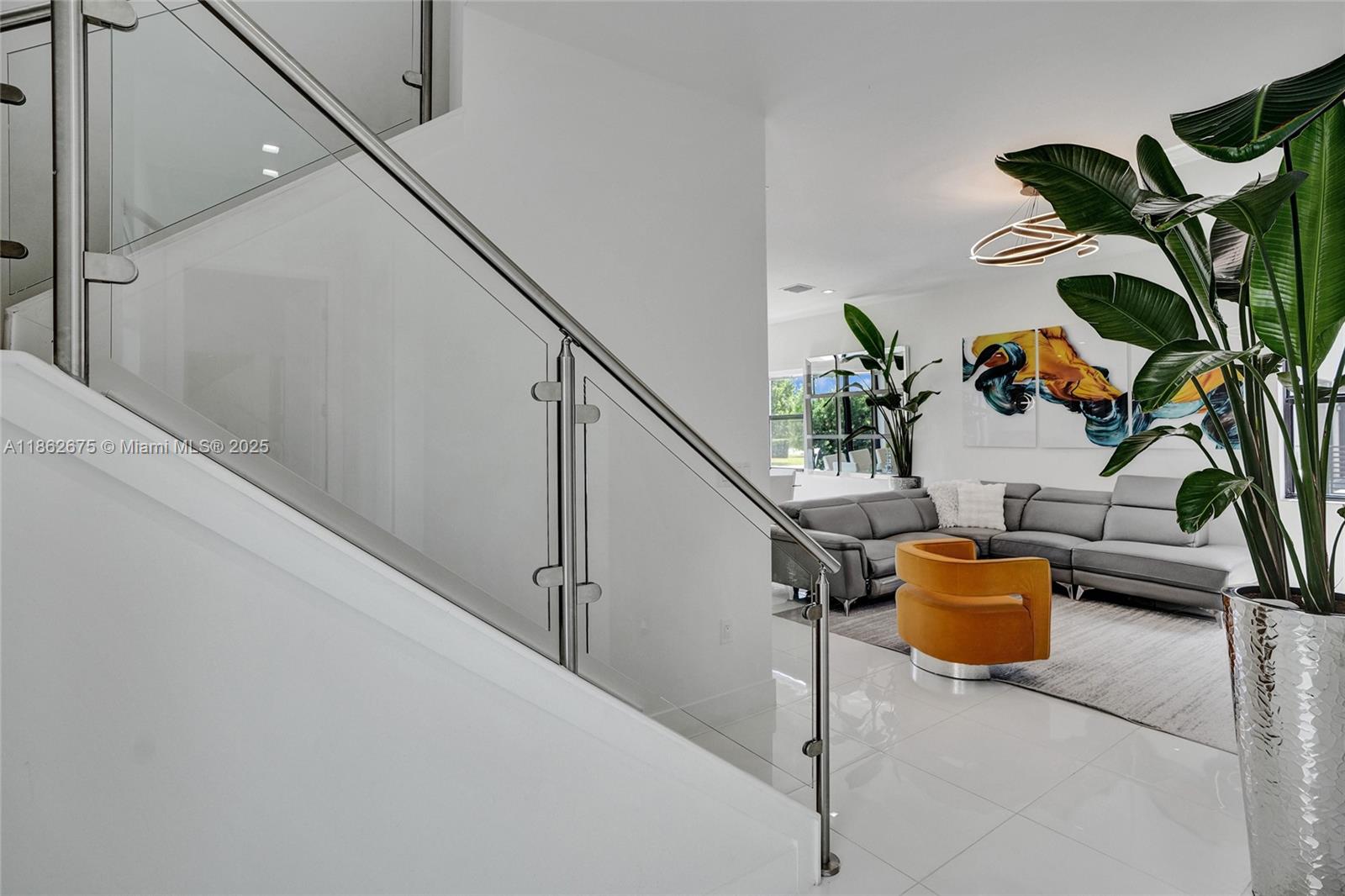 8211 NW 43rd Ter Doral, FL 33166