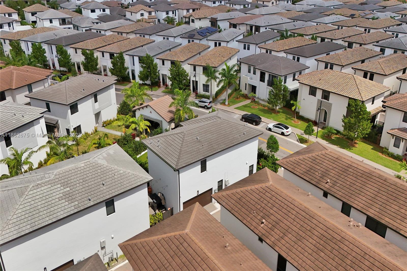 8211 NW 43rd Ter Doral, FL 33166