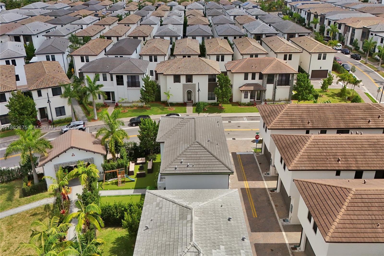 8211 NW 43rd Ter Doral, FL 33166