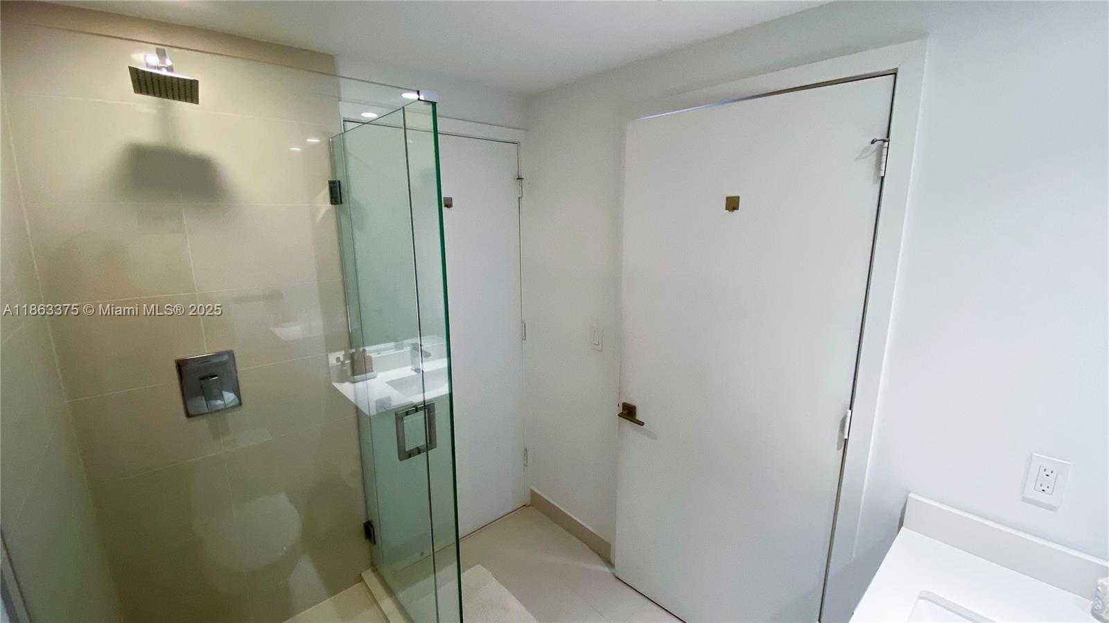 image Brickell Heights21