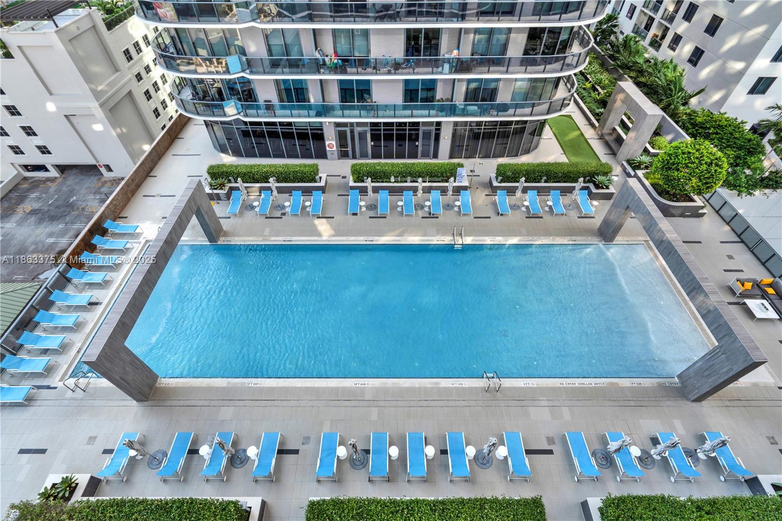 image Brickell Heights25