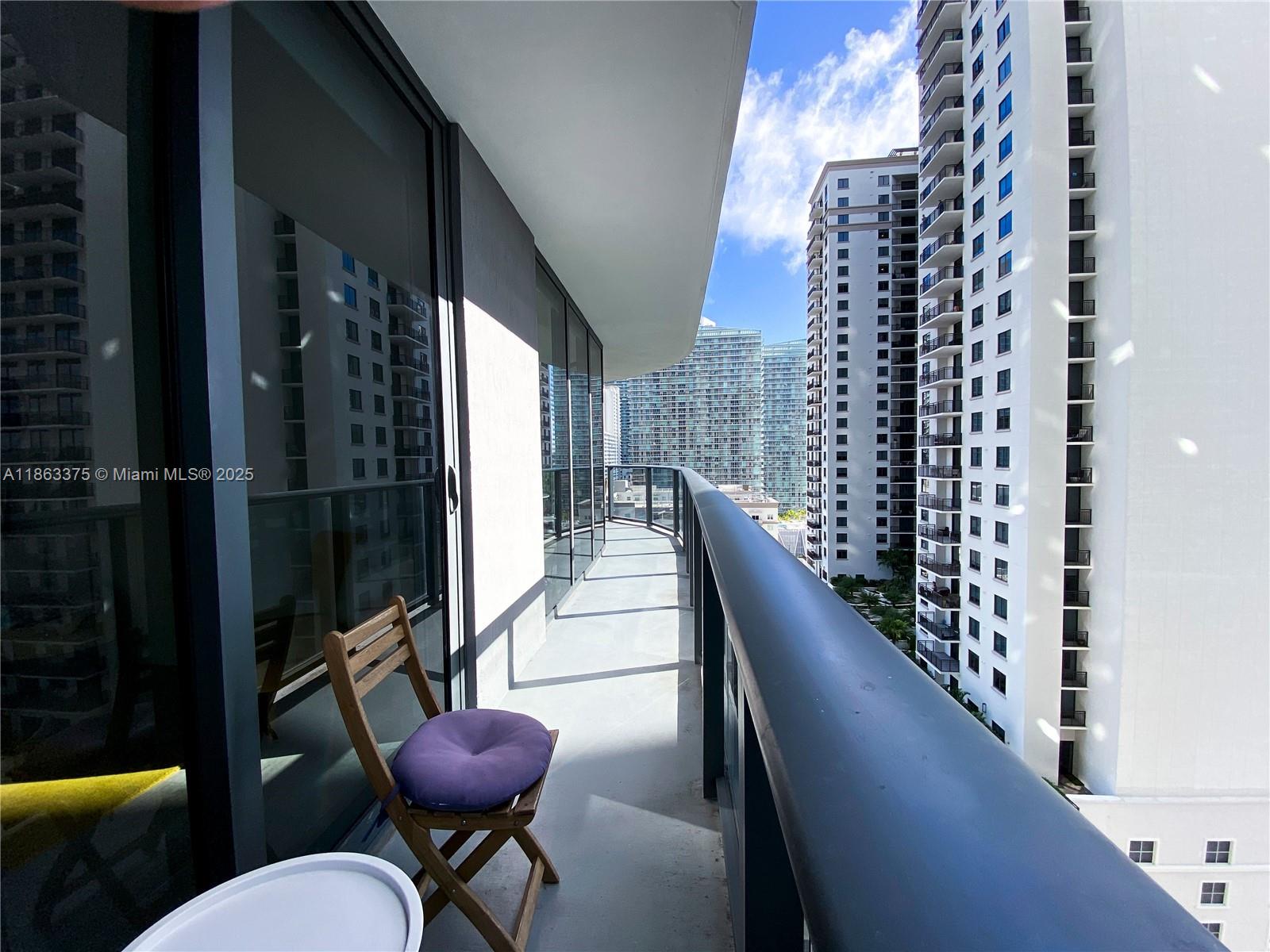 image Brickell Heights5