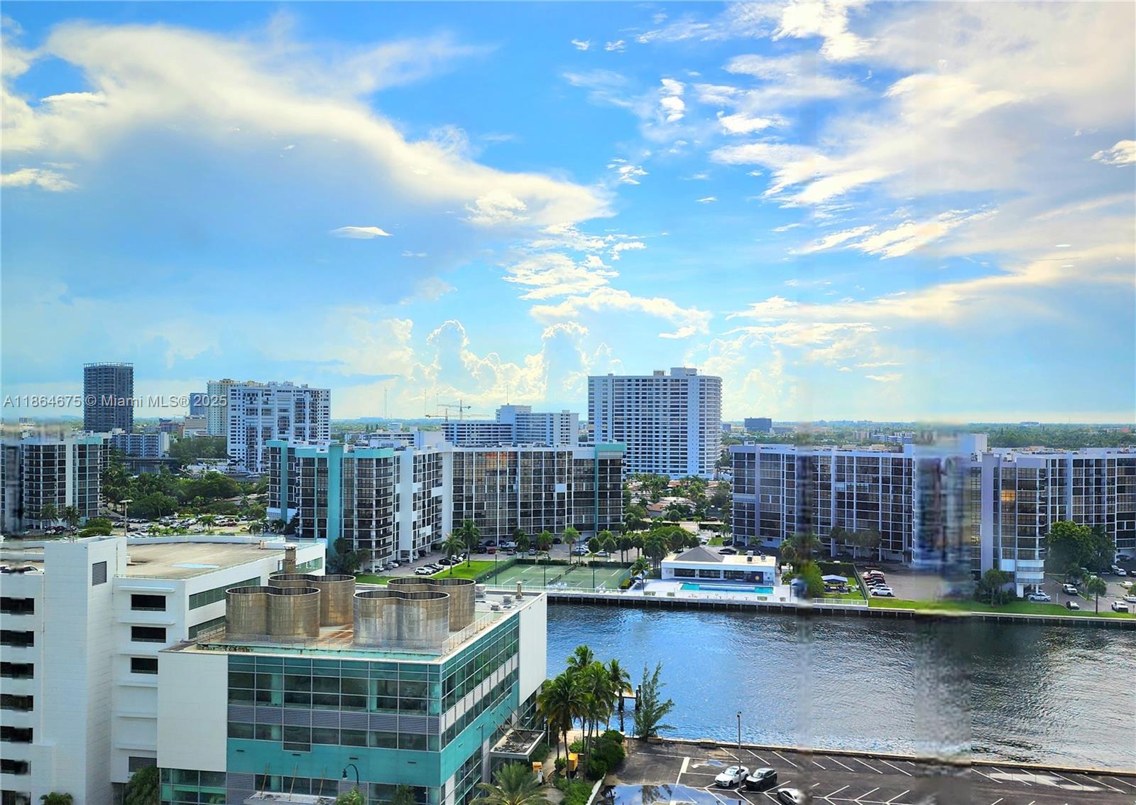 3505 S Ocean Dr #1502