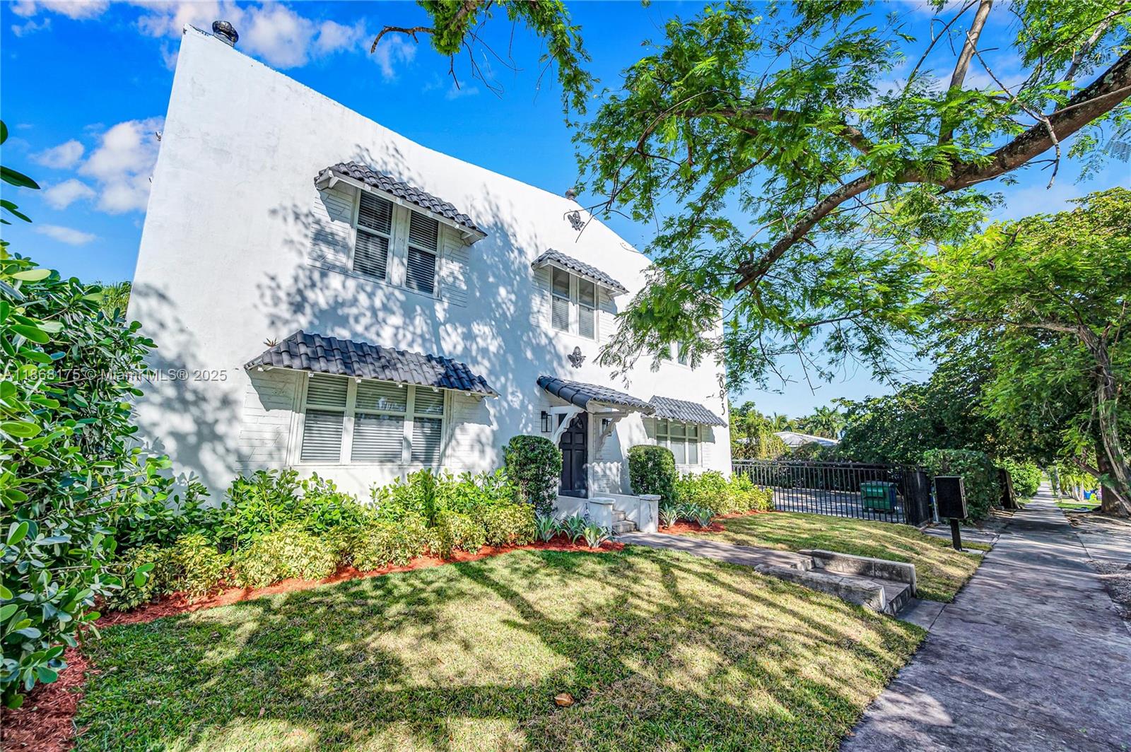 Duplex / Quad Plex / Triplex