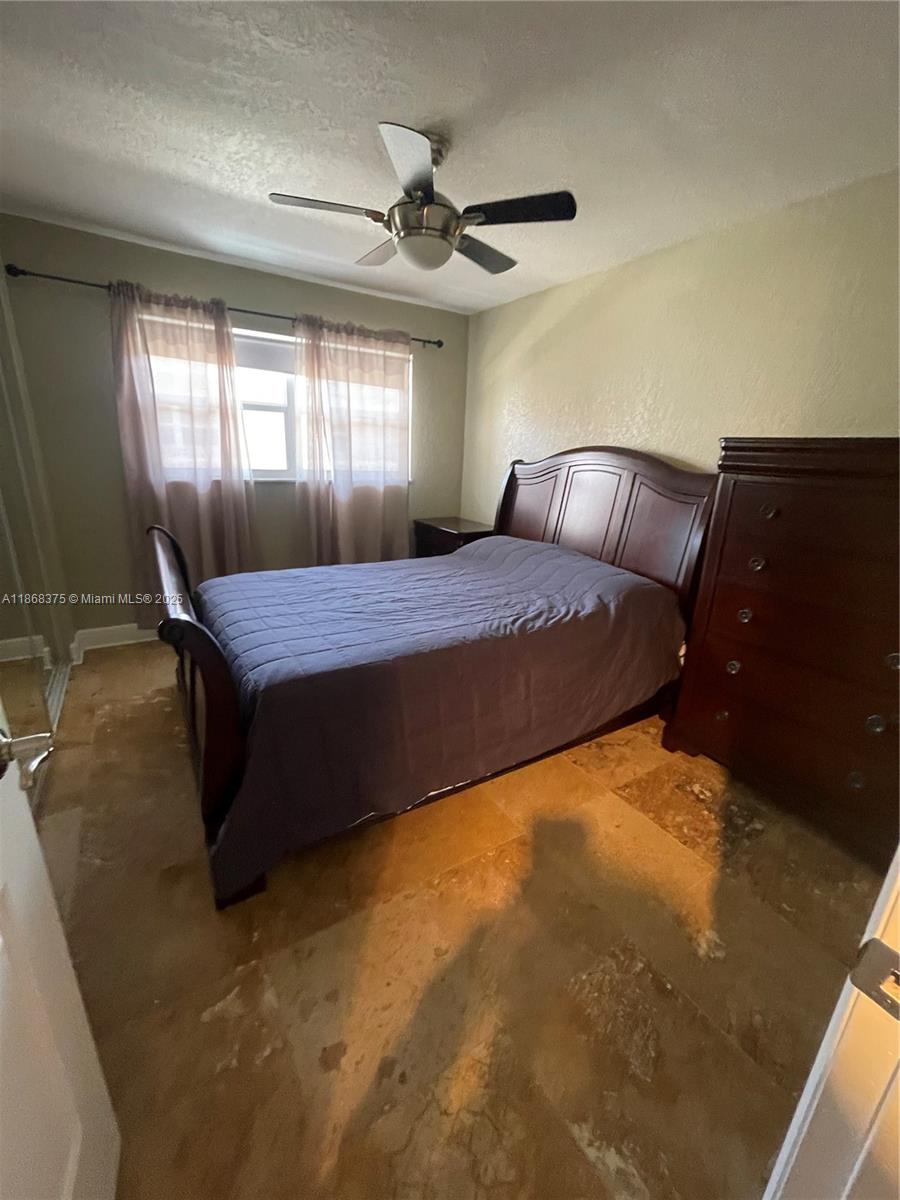 410 SE 2nd St #422,Hallandale Beach, FL 33009