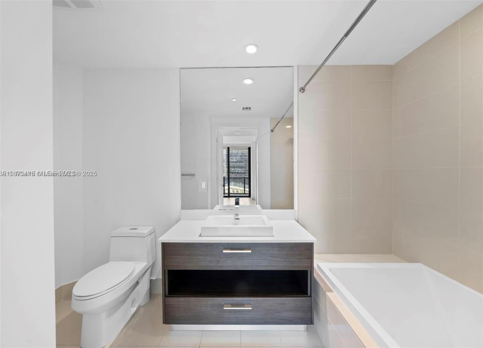 image Brickell Heights East Con15