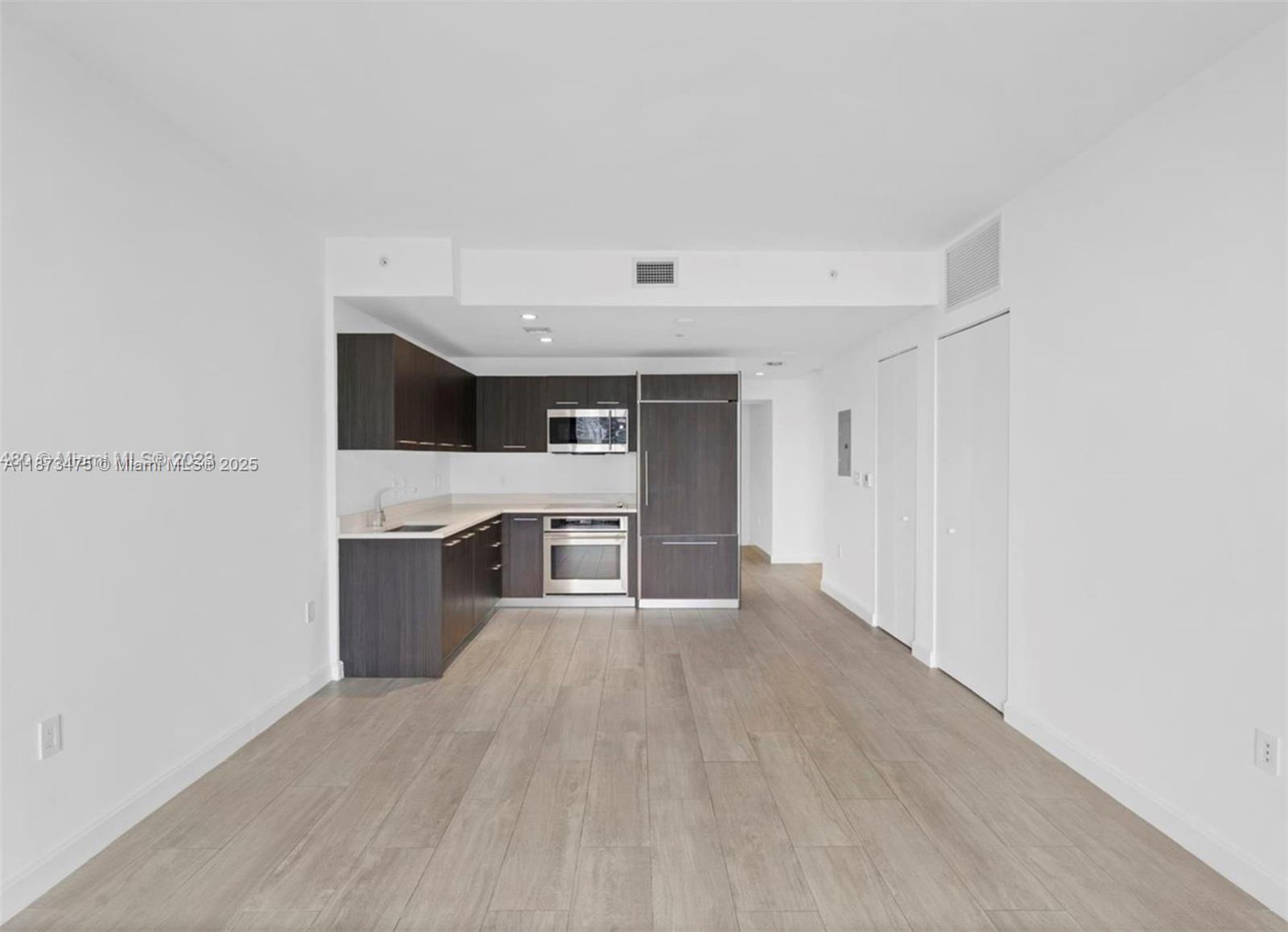 image Brickell Heights East Con7