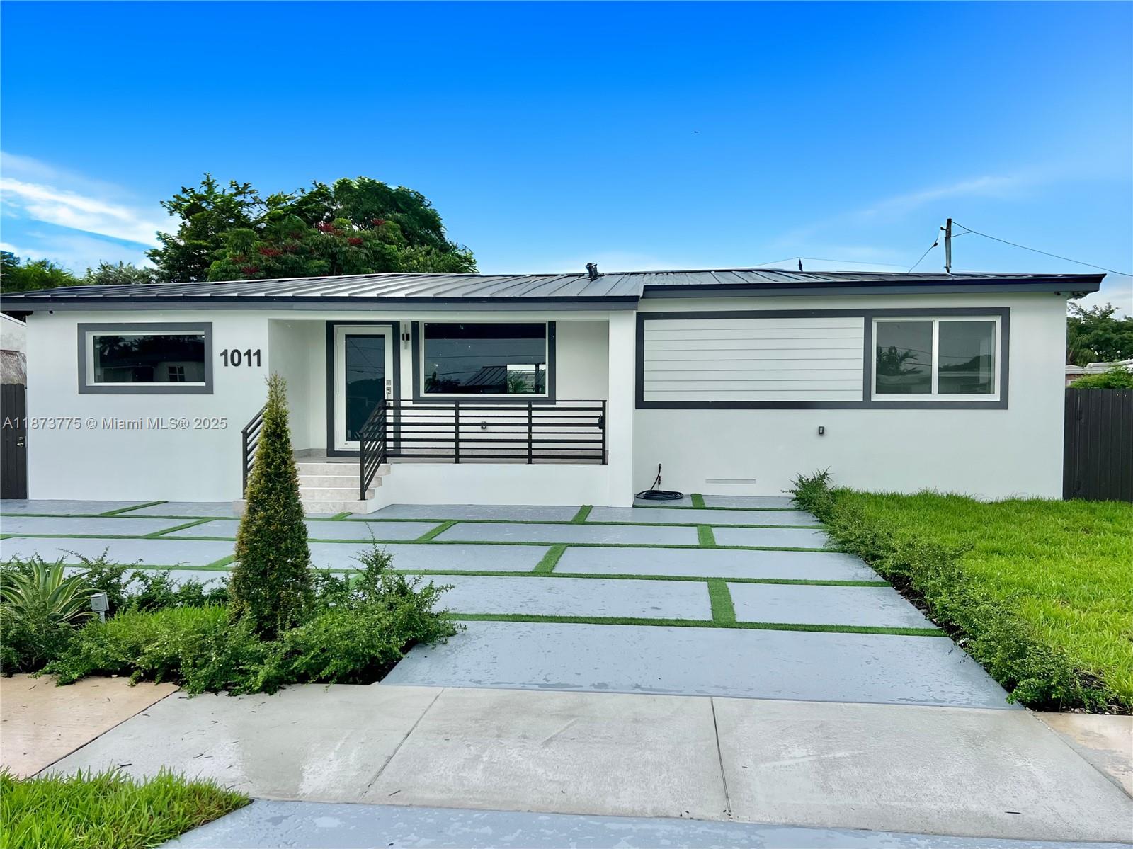 1011 NW 89th St