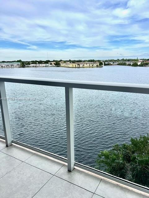 1301 NE Miami Gdns Dr #502W