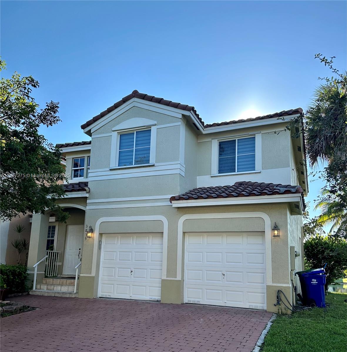 3835 SW 169th Ter