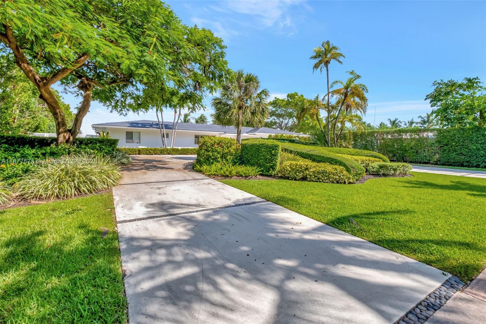 200 Harbor Dr Key Biscayne, FL 33149 200 Harbor Dr Key Biscayne, FL 33149