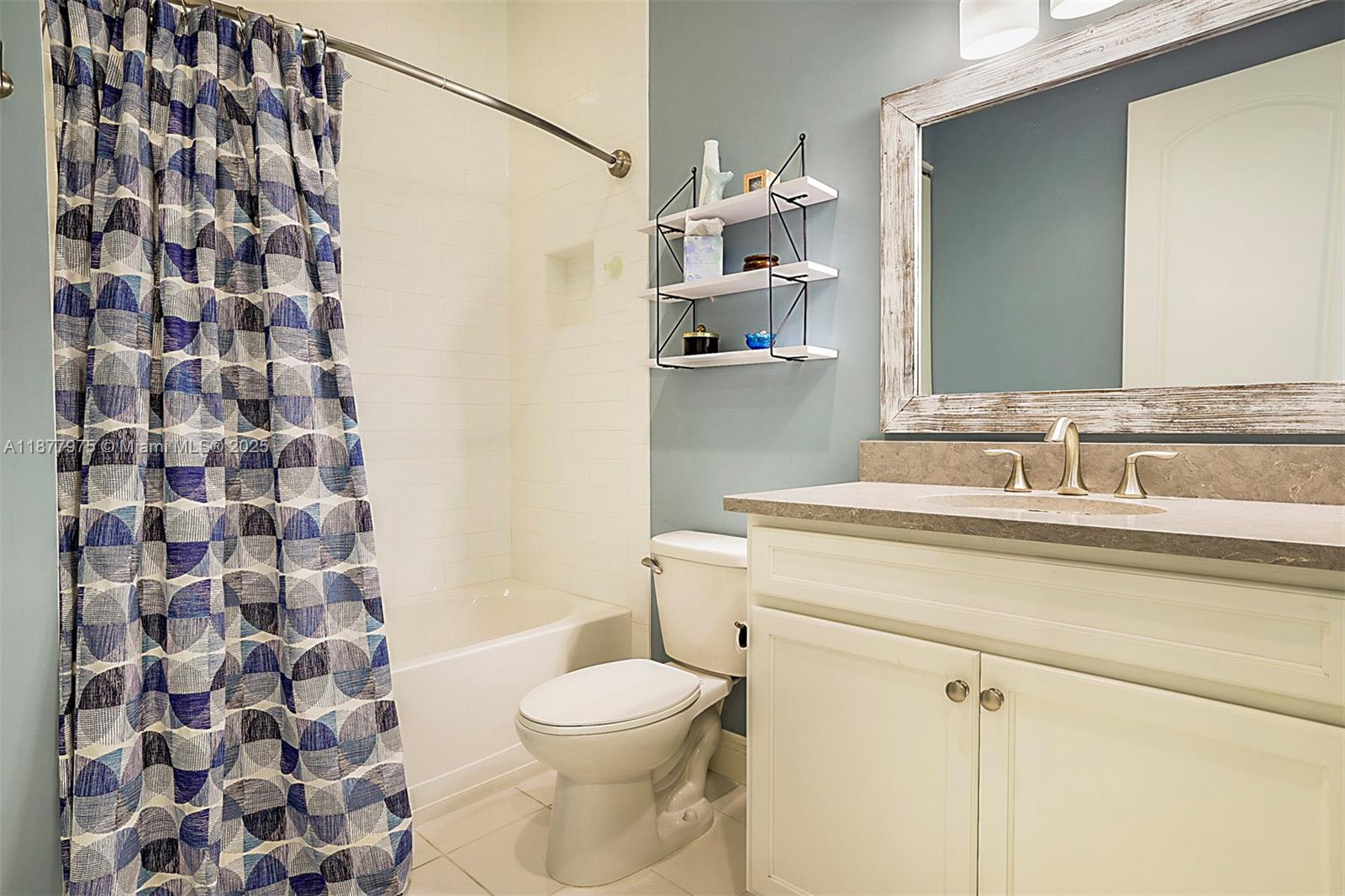 140 Ocean Breeze Dr Juno Beach, FL 33408