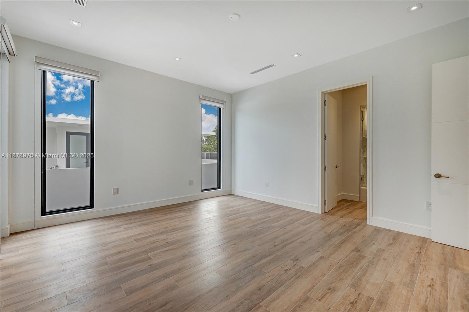 2980 Coconut Ave Miami, FL 33133 2980 Coconut Ave Miami, FL 33133
