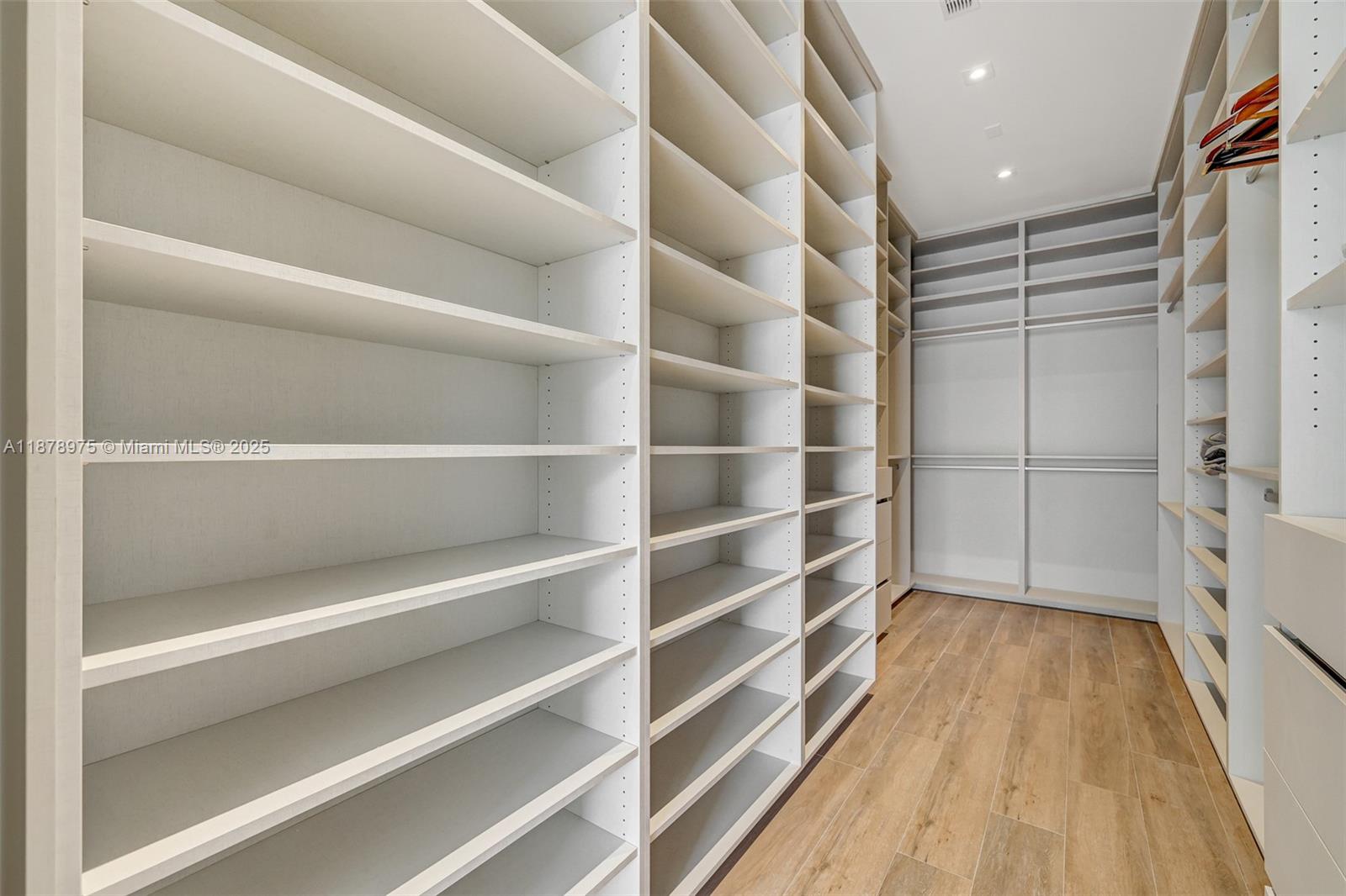 2980 Coconut Ave Miami, FL 33133 2980 Coconut Ave Miami, FL 33133