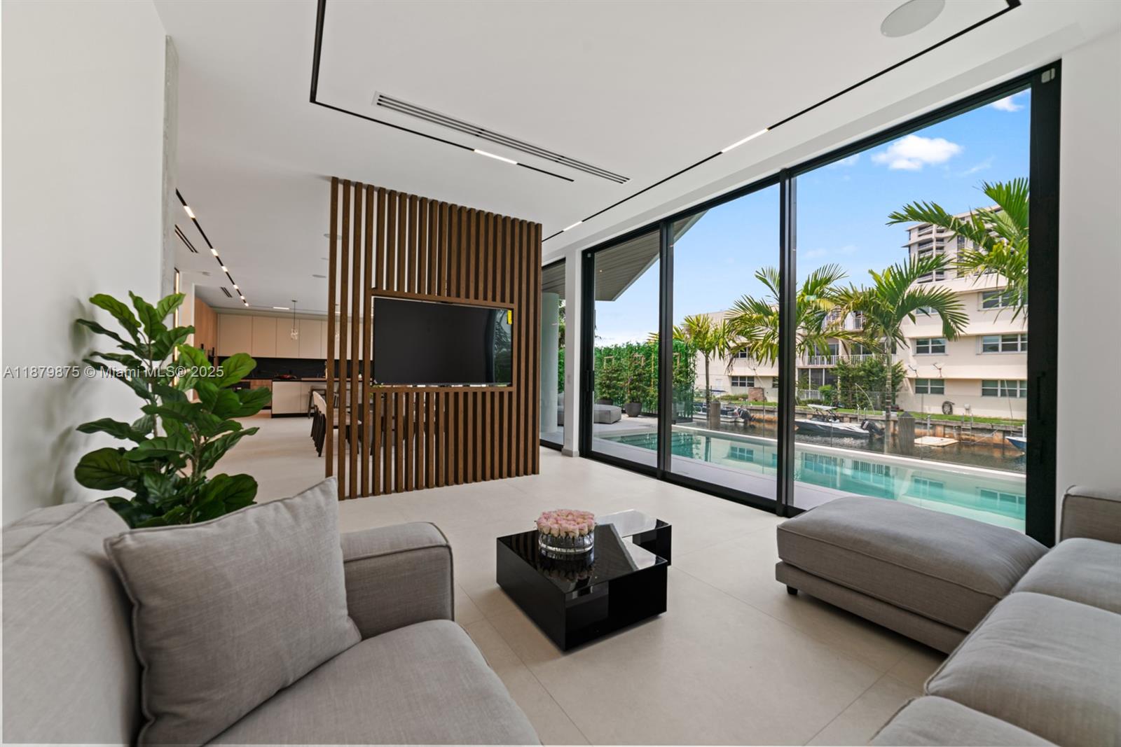 1379 NE 104th St Miami Shores, FL 33138 1379 NE 104th St Miami Shores, FL 33138