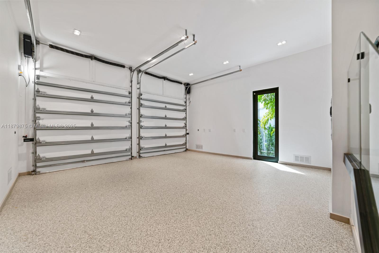 1379 NE 104th St Miami Shores, FL 33138 1379 NE 104th St Miami Shores, FL 33138