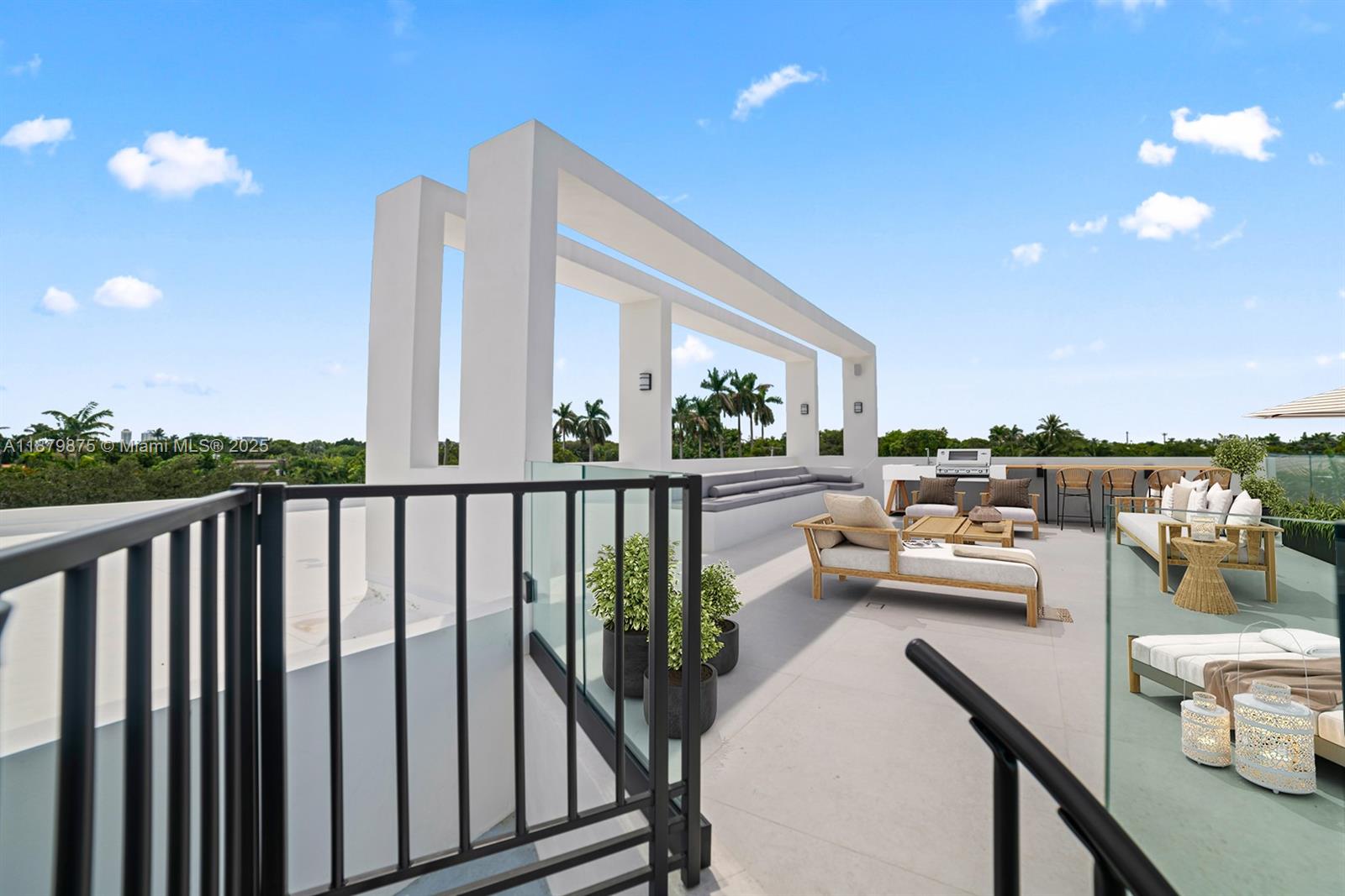 1379 NE 104th St Miami Shores, FL 33138 1379 NE 104th St Miami Shores, FL 33138