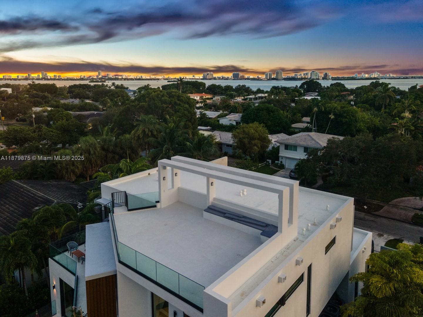 1379 NE 104th St Miami Shores, FL 33138 1379 NE 104th St Miami Shores, FL 33138