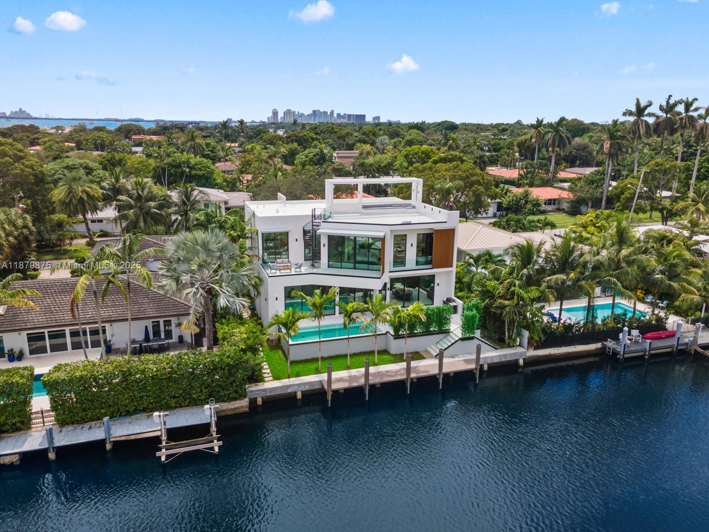 1379 NE 104th St Miami Shores, FL 33138 1379 NE 104th St Miami Shores, FL 33138