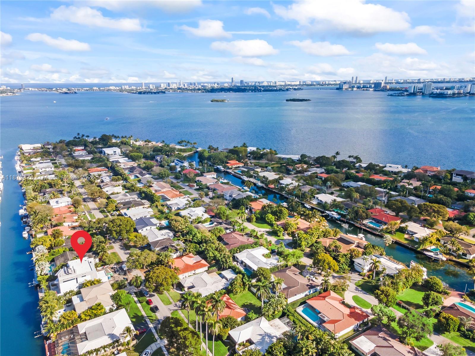 1379 NE 104th St Miami Shores, FL 33138 1379 NE 104th St Miami Shores, FL 33138