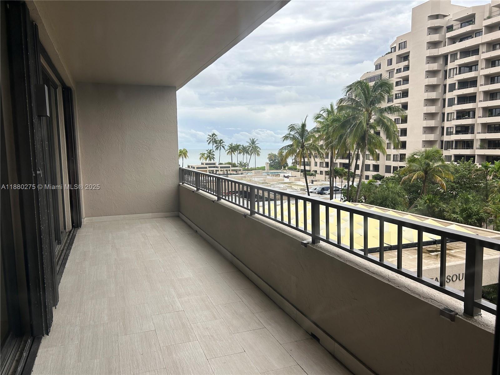 251 Crandon Blvd #424