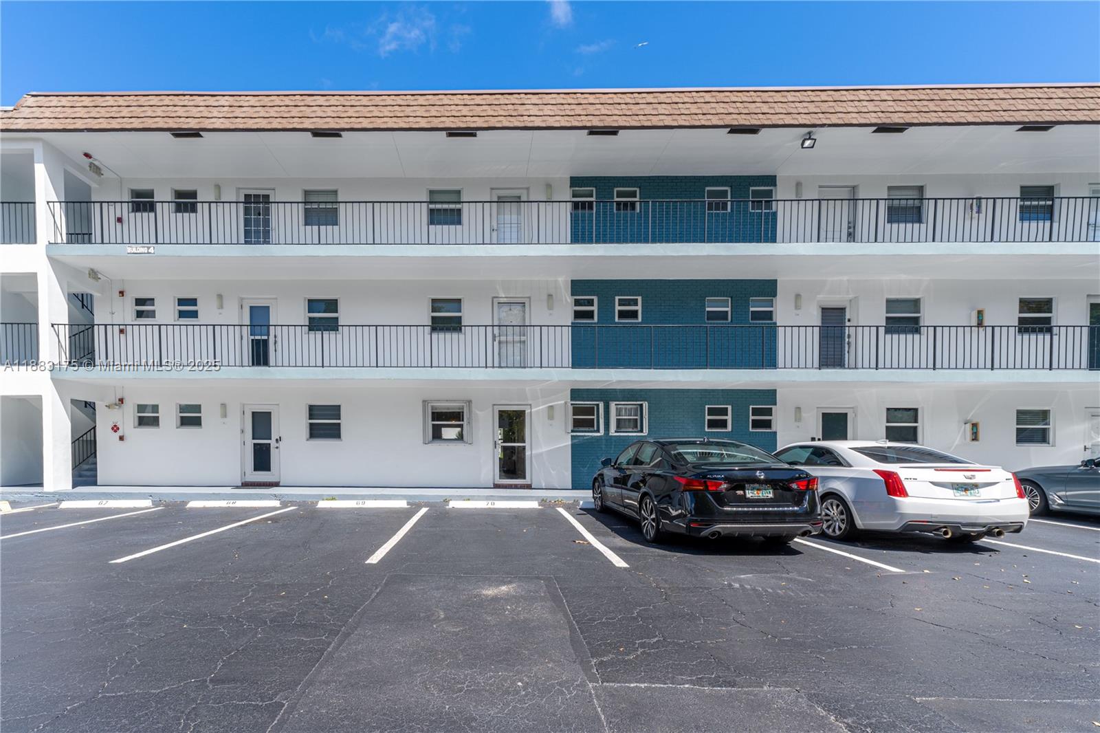 1501 S Ocean Blvd #117 Lauderdale By The Sea, FL 33062