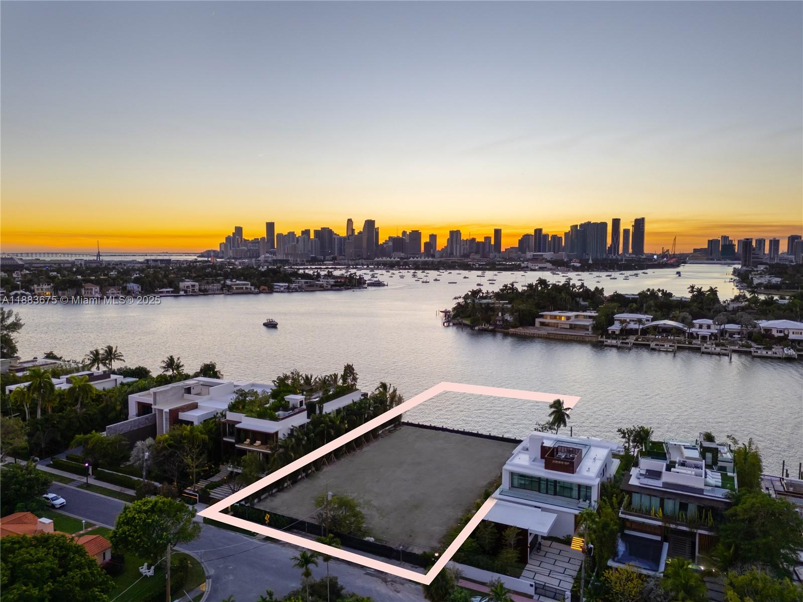 228 + 302 W Dilido Dr Miami Beach, FL 33139