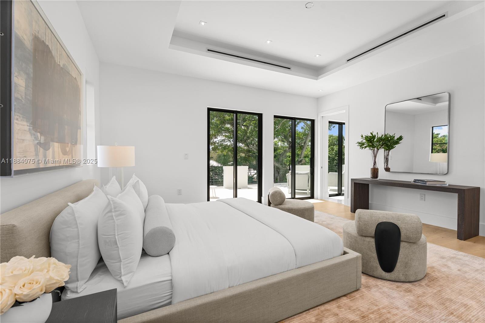 7001 SW 71st Ave Miami, FL 33143