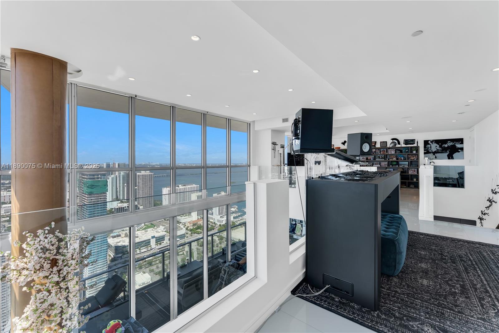 image Marquis Residences10