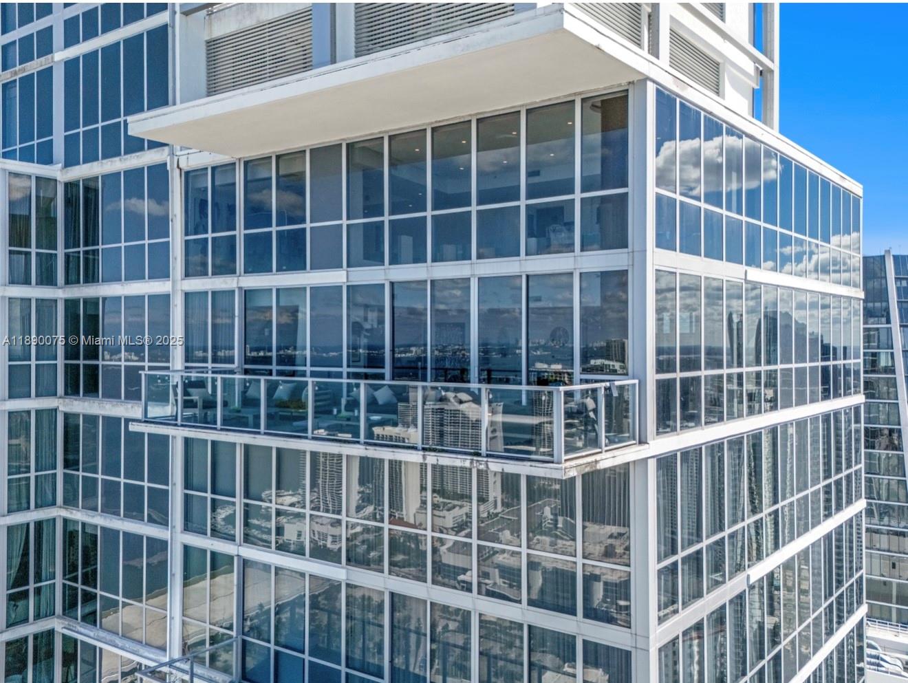 image Marquis Residences1