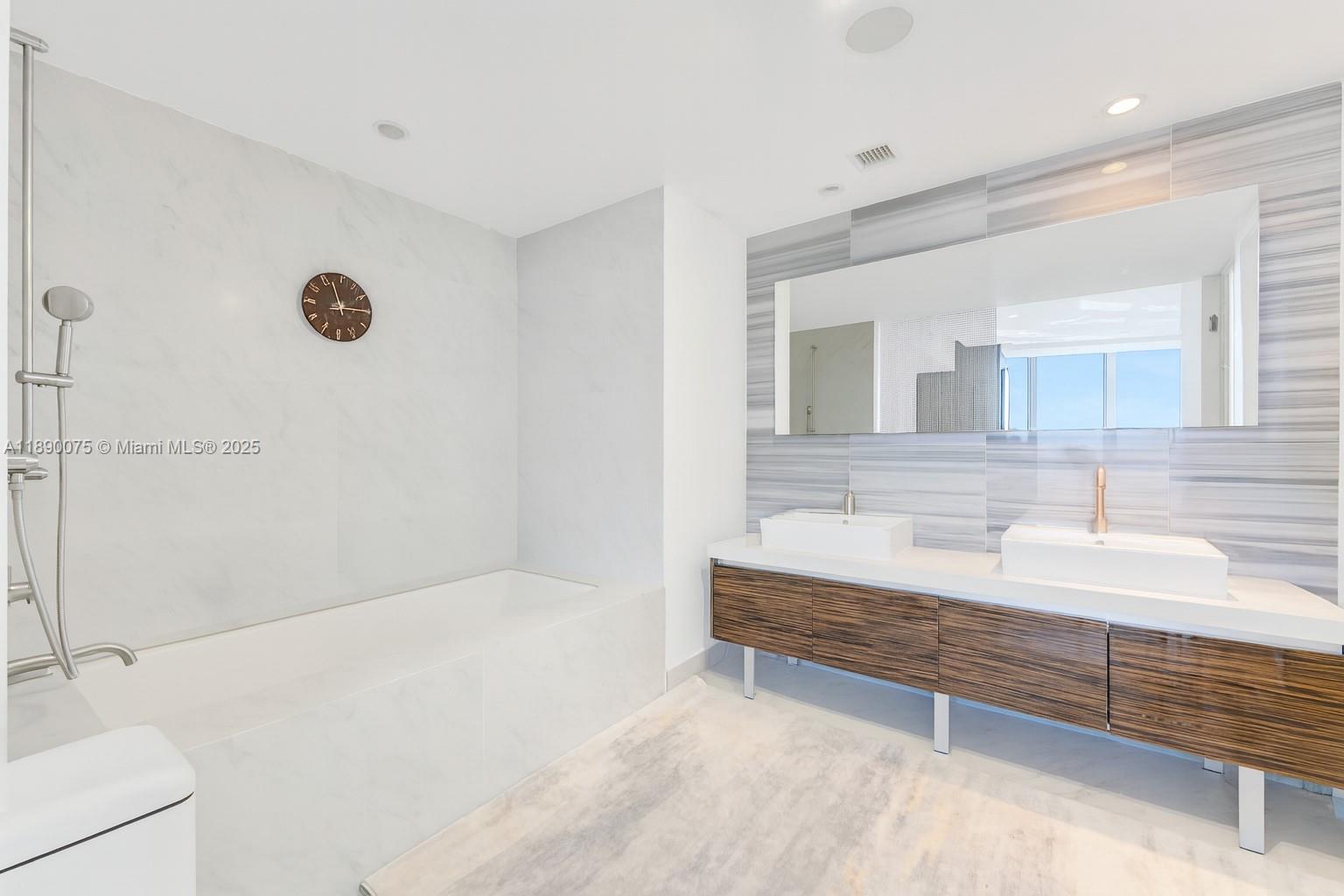 image Marquis Residences20