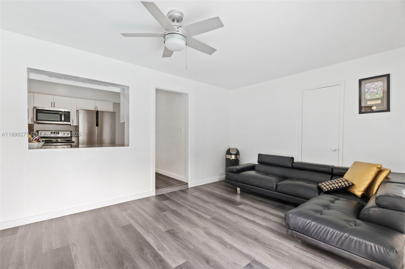 6355 SW 30th St Miami, FL 33155 6355 SW 30th St Miami, FL 33155