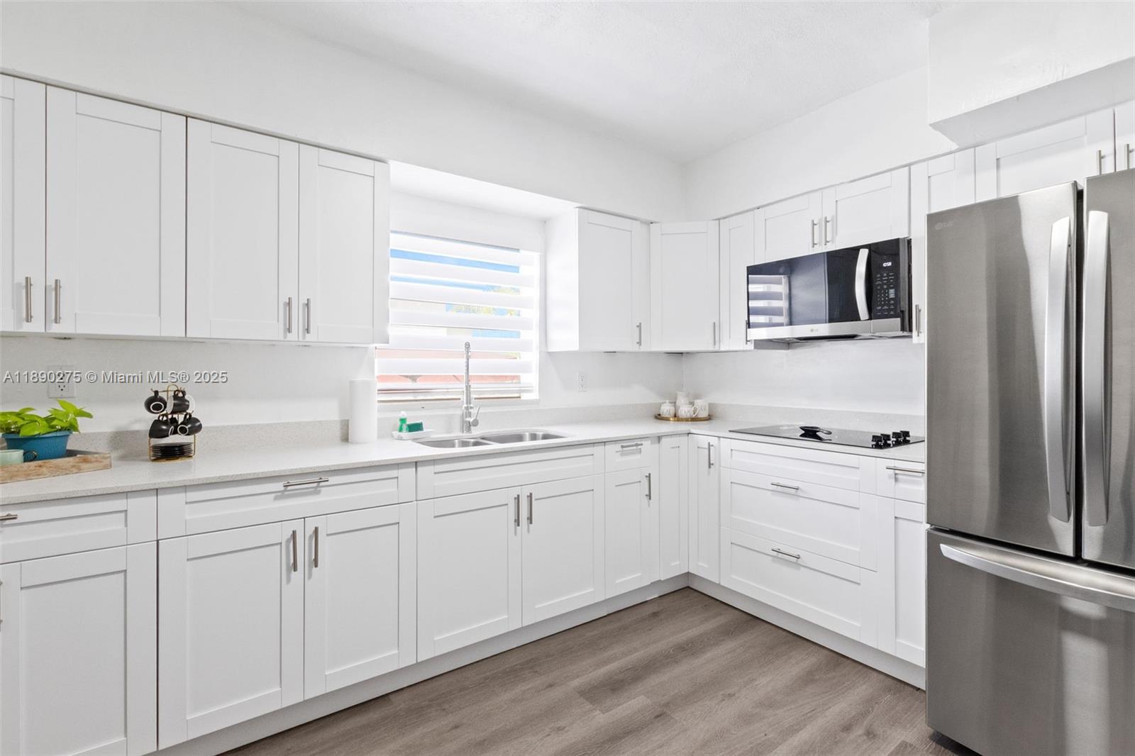 6355 SW 30th St Miami, FL 33155 6355 SW 30th St Miami, FL 33155
