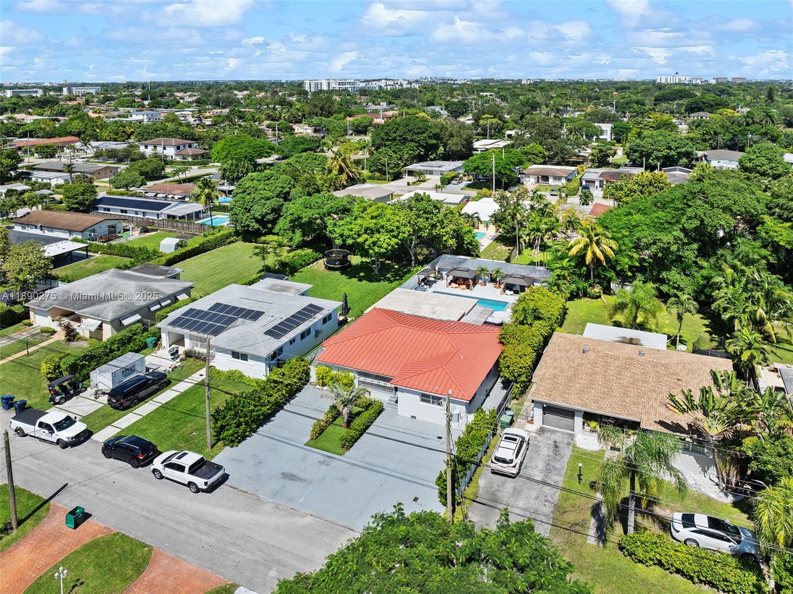 6355 SW 30th St Miami, FL 33155 6355 SW 30th St Miami, FL 33155