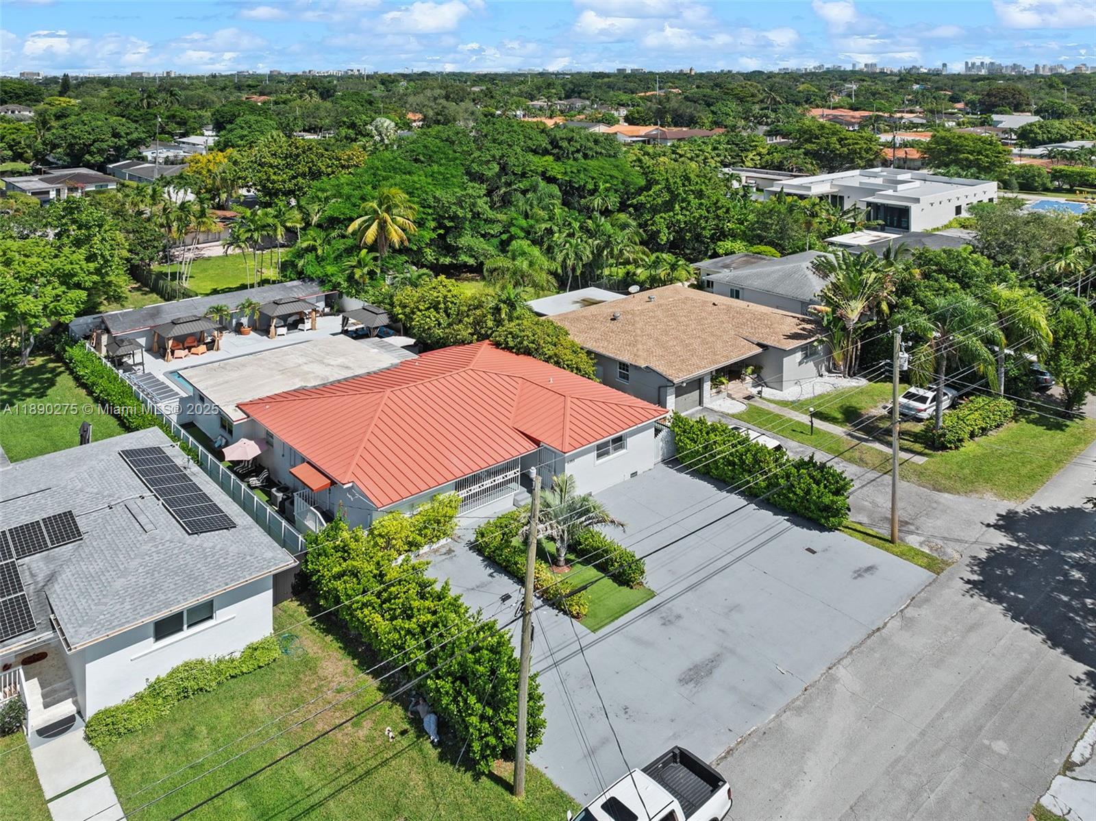 6355 SW 30th St Miami, FL 33155 6355 SW 30th St Miami, FL 33155